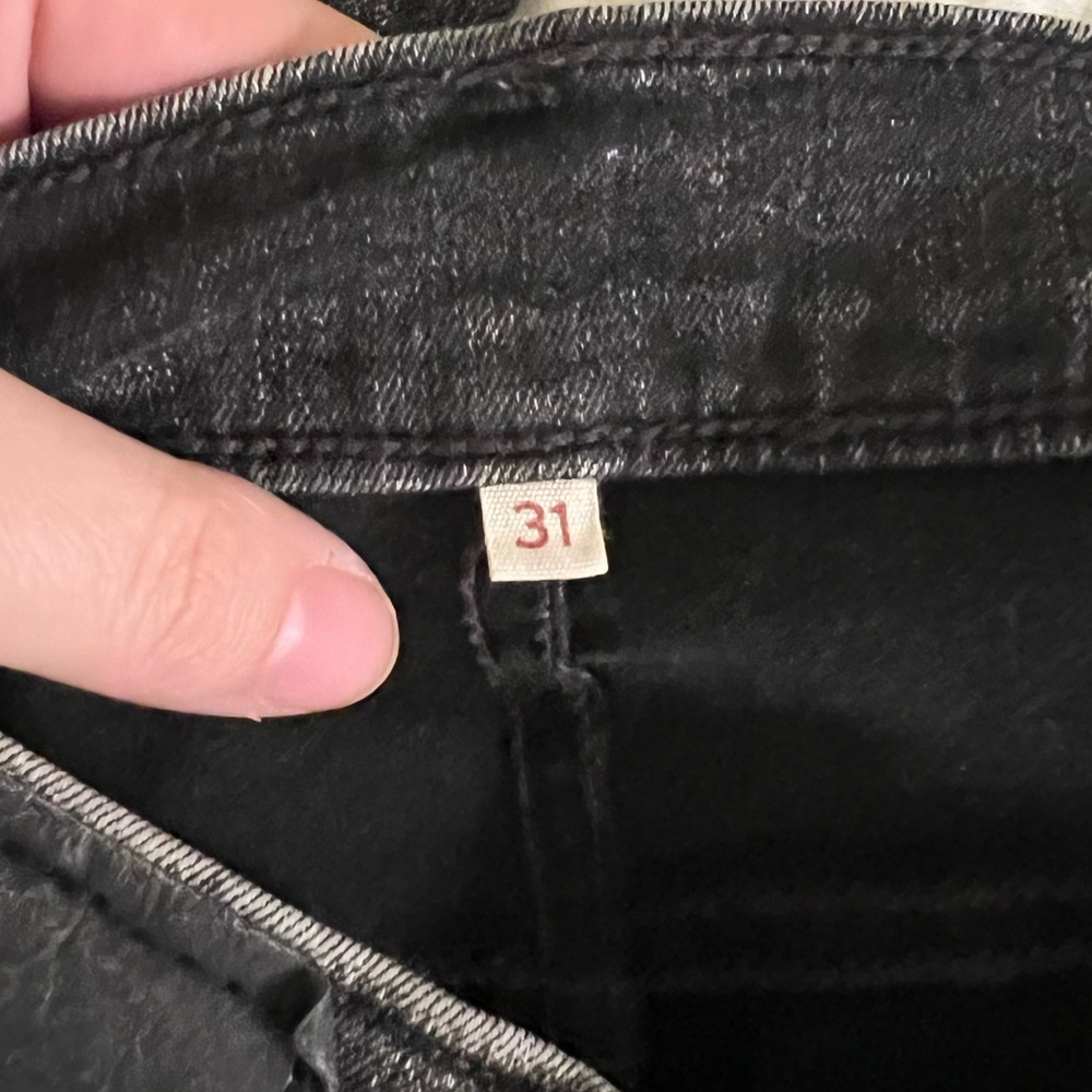 Levi’s High Rise Faded Black Stretch Skinny Jeans Women’s Size 31 - Picture 5 of 5